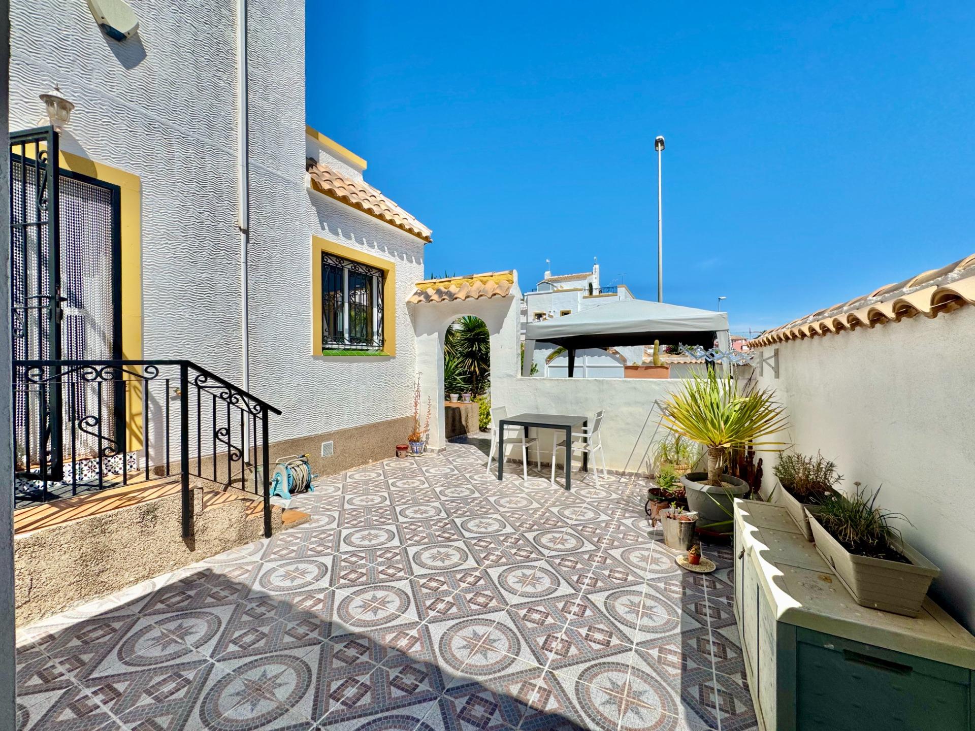 Living room in terraced for sale in Orihuela Costa