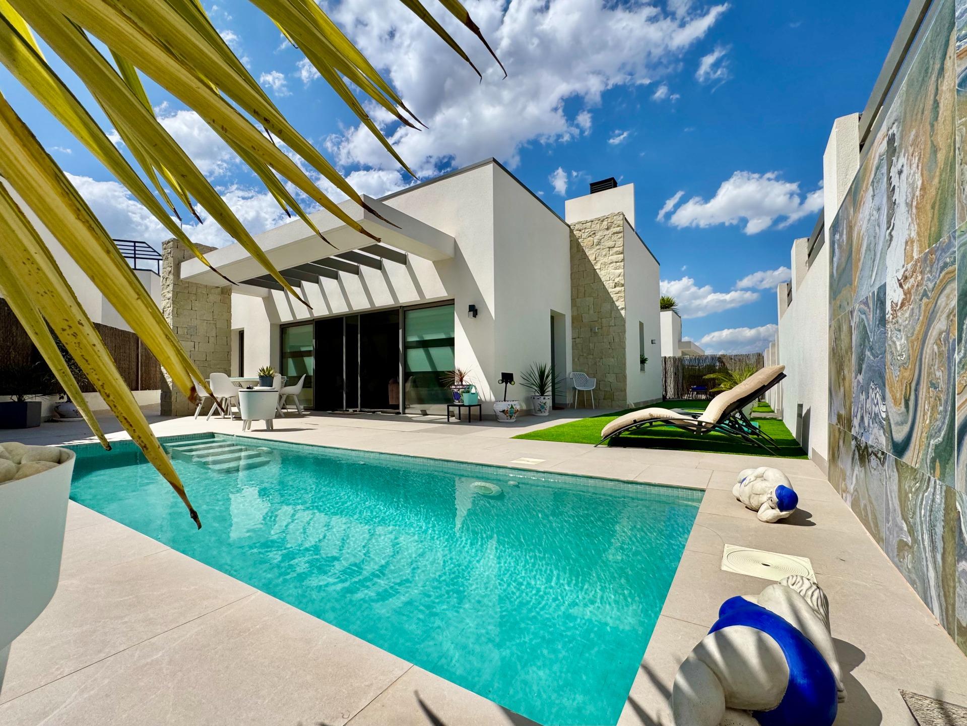 Bathroom in villa for sale in San Miguel de Salinas