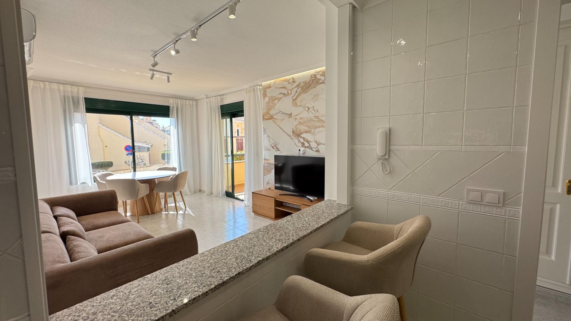 Bedroom in apartment for sale in Orihuela Costa