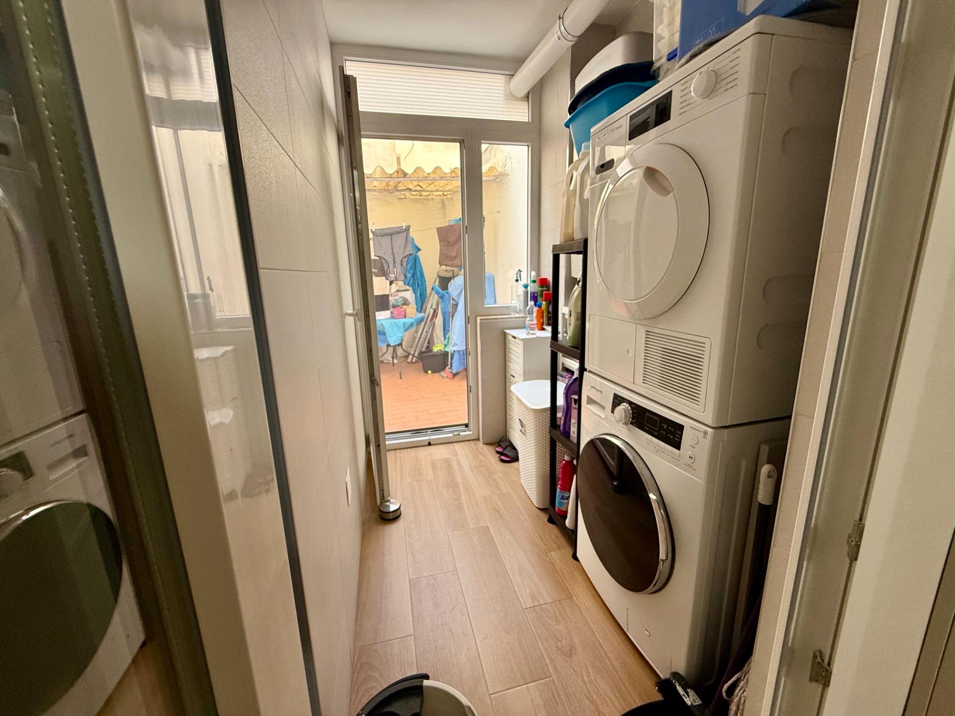 Bedroom in apartment for sale in Torrevieja
