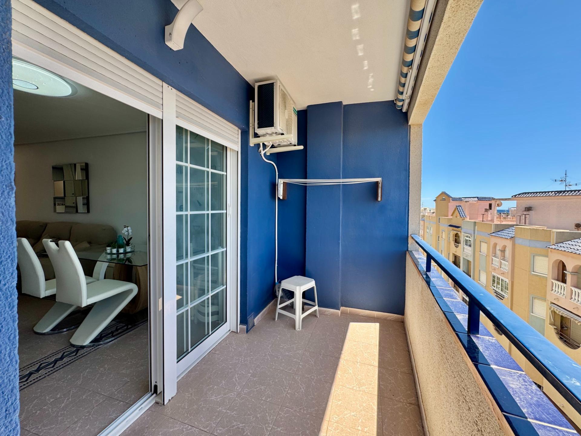 Terrace in apartment for sale in Torrevieja