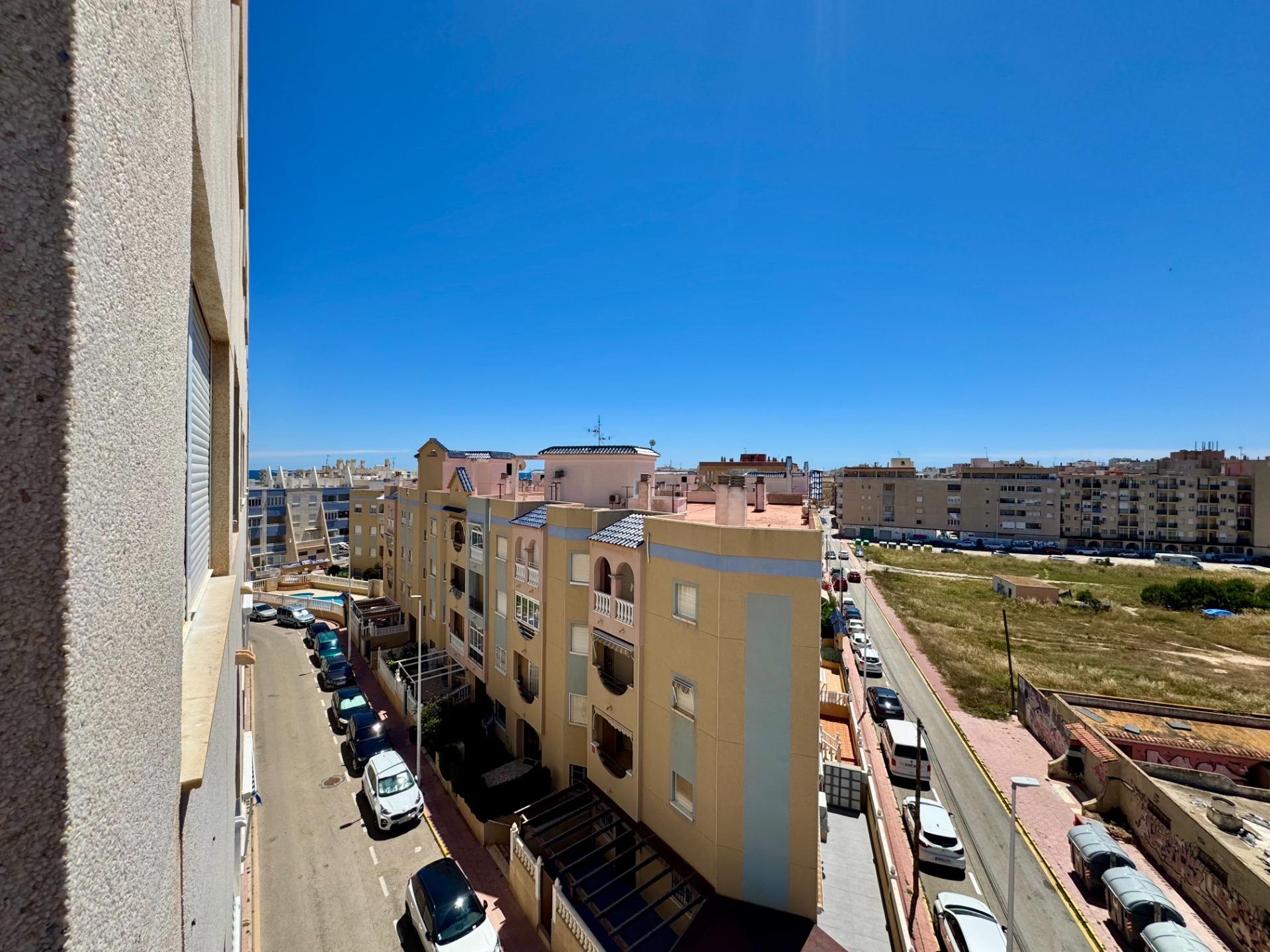 Garden in apartment for sale in Torrevieja