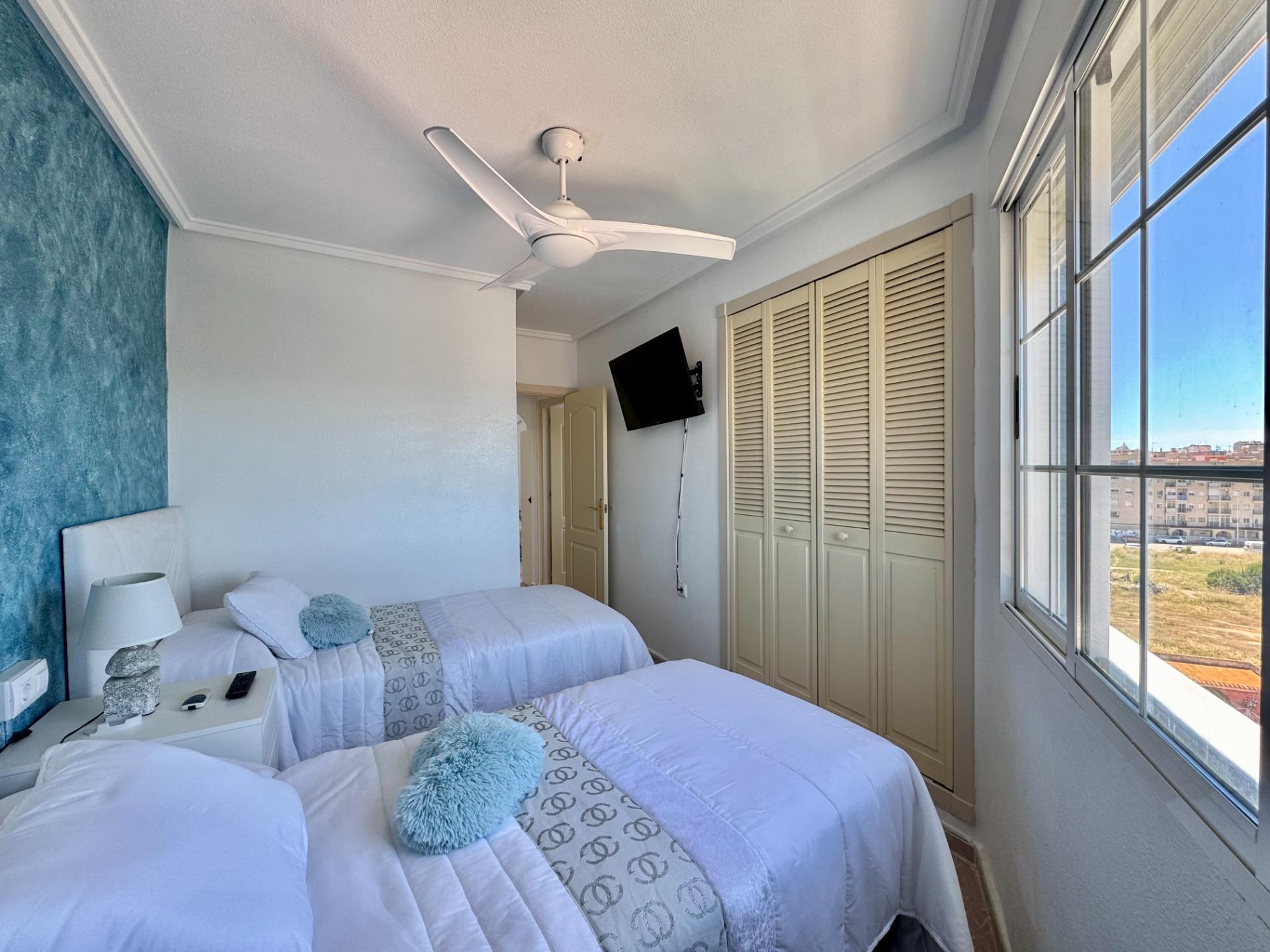 Terrace in apartment for sale in Torrevieja