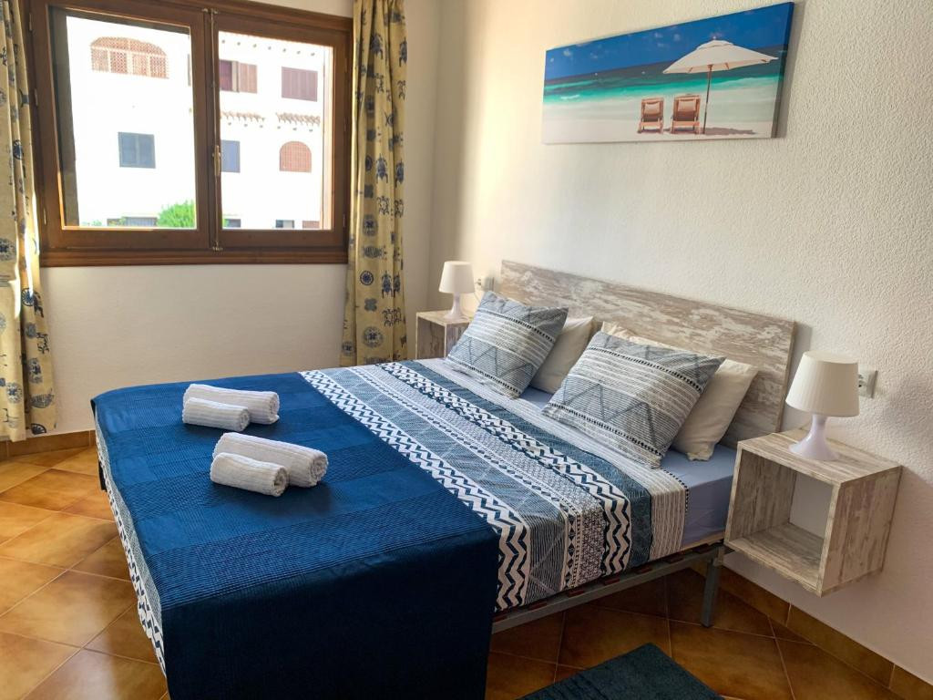 Pool area in apartment for sale in Orihuela Costa