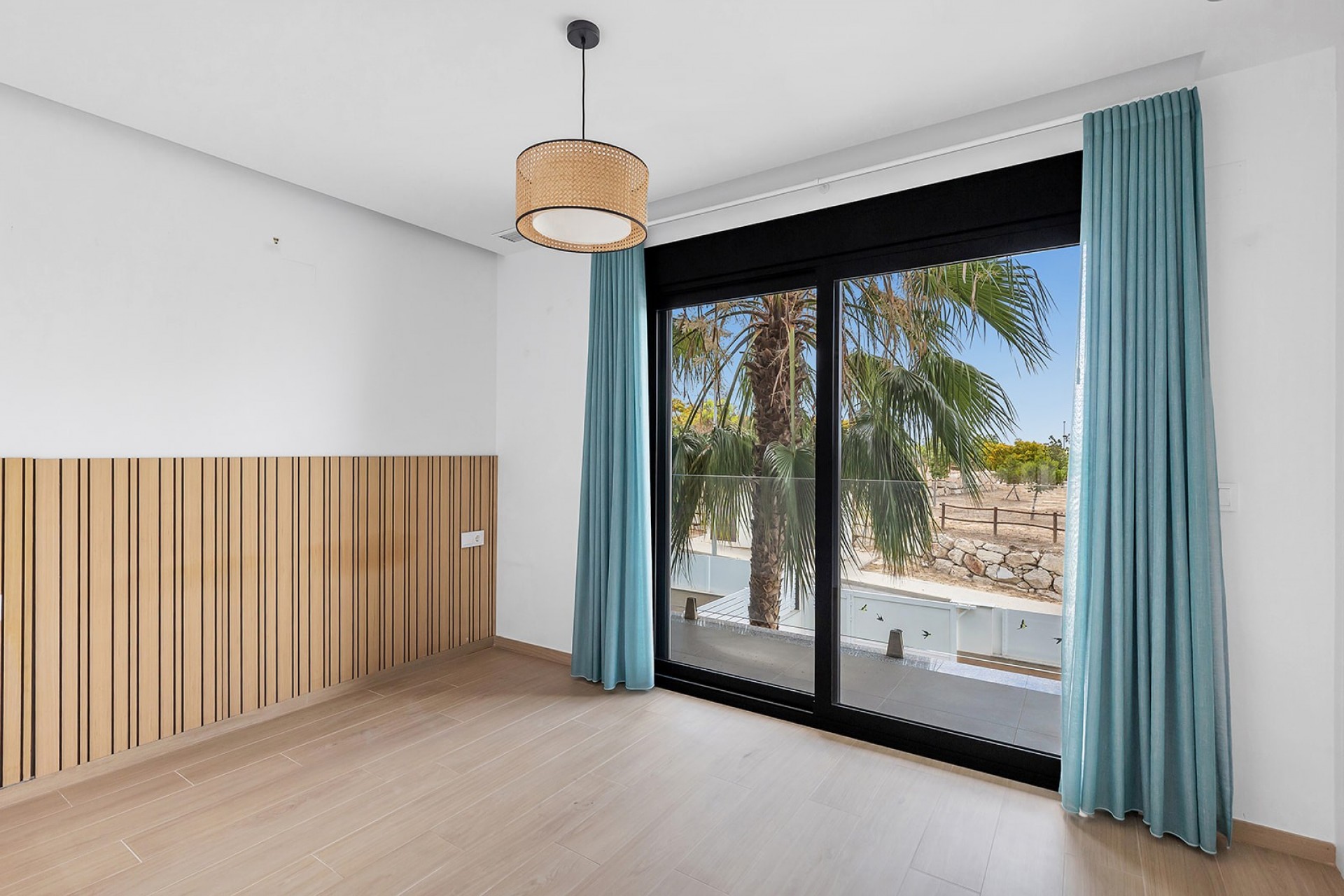 Pool area in villa for sale in Benijofar