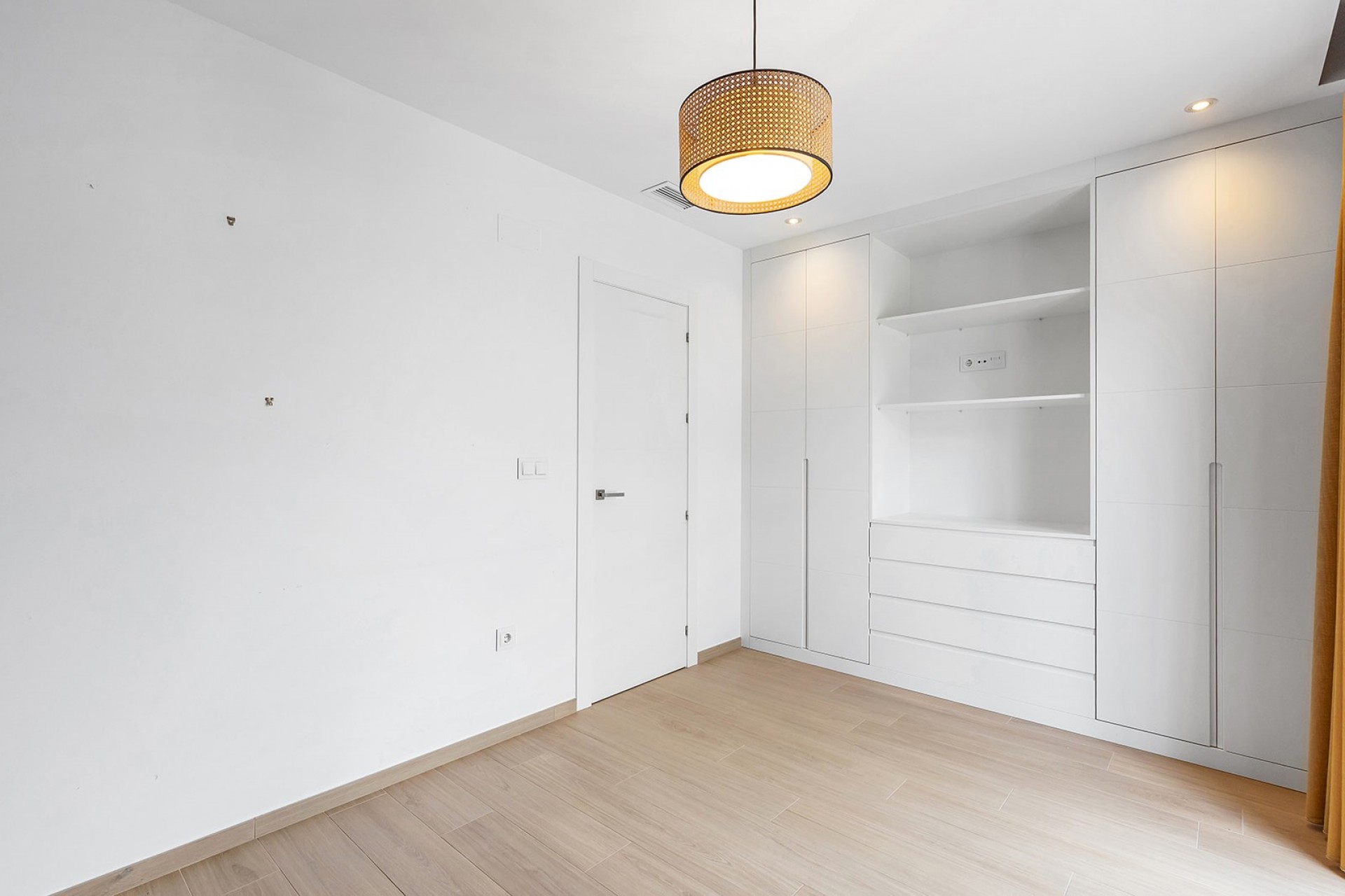 Bathroom in villa for sale in Benijofar