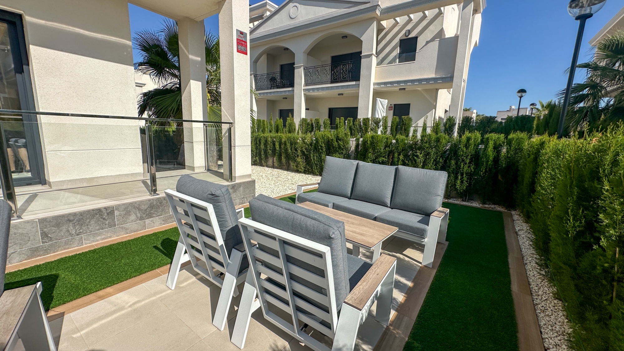 Terrace in bungalow for sale in Ciudad Quesada