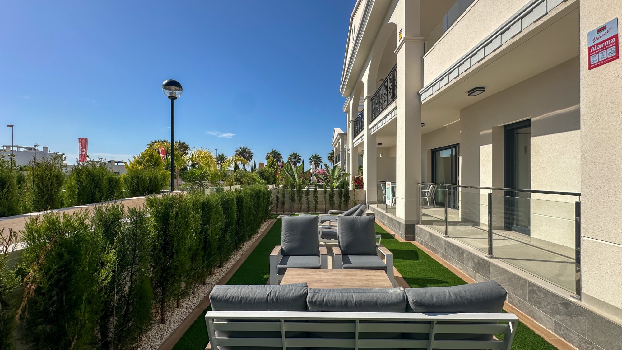 Garden in bungalow for sale in Ciudad Quesada