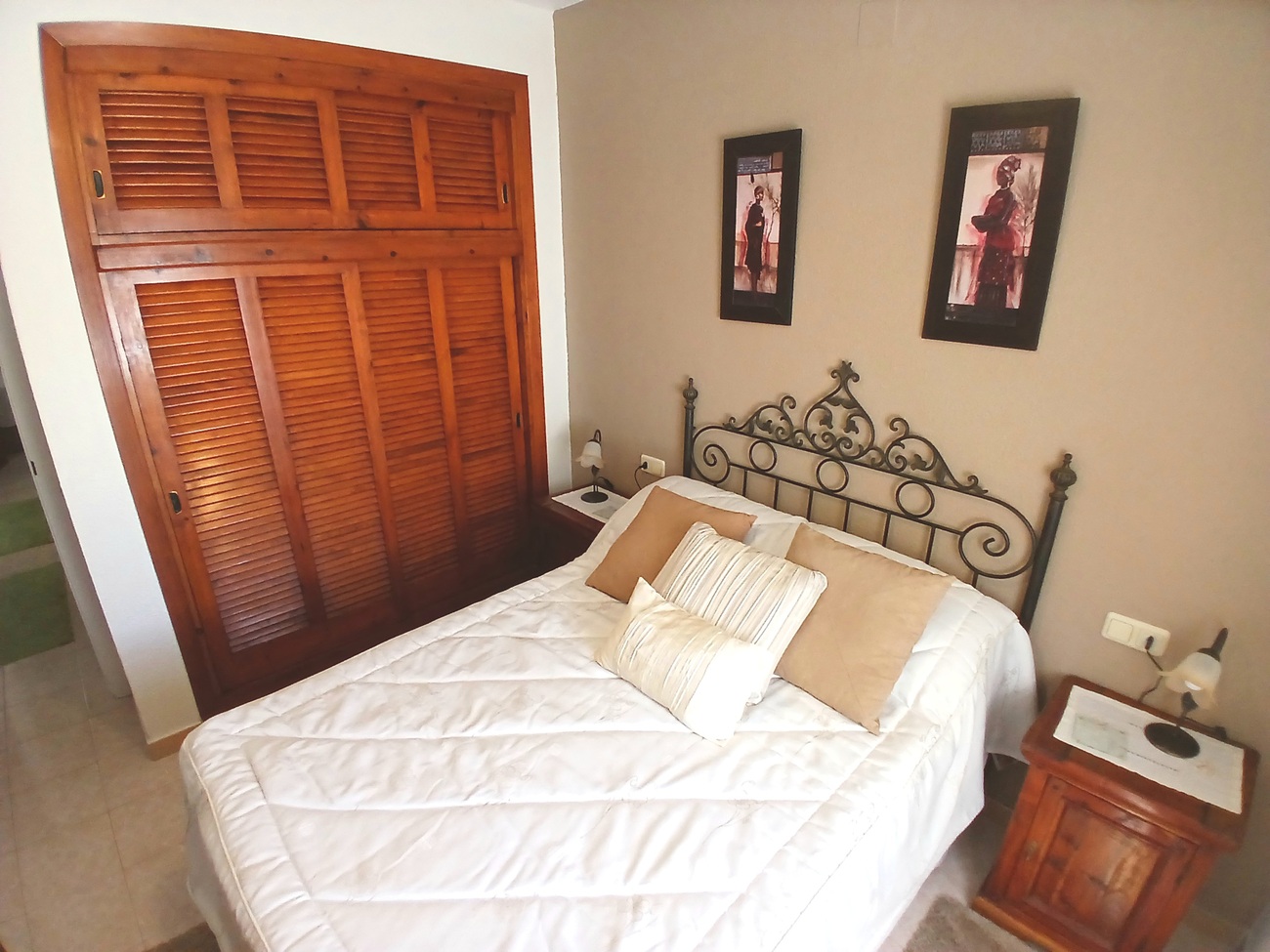 Bathroom in villa for sale in Villamartin