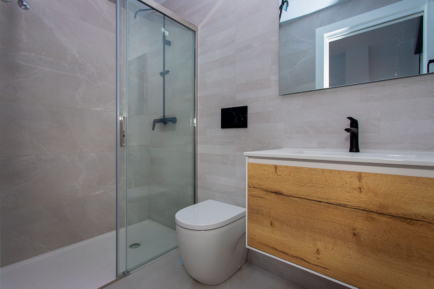 Bathroom in apartment for sale in Torrevieja