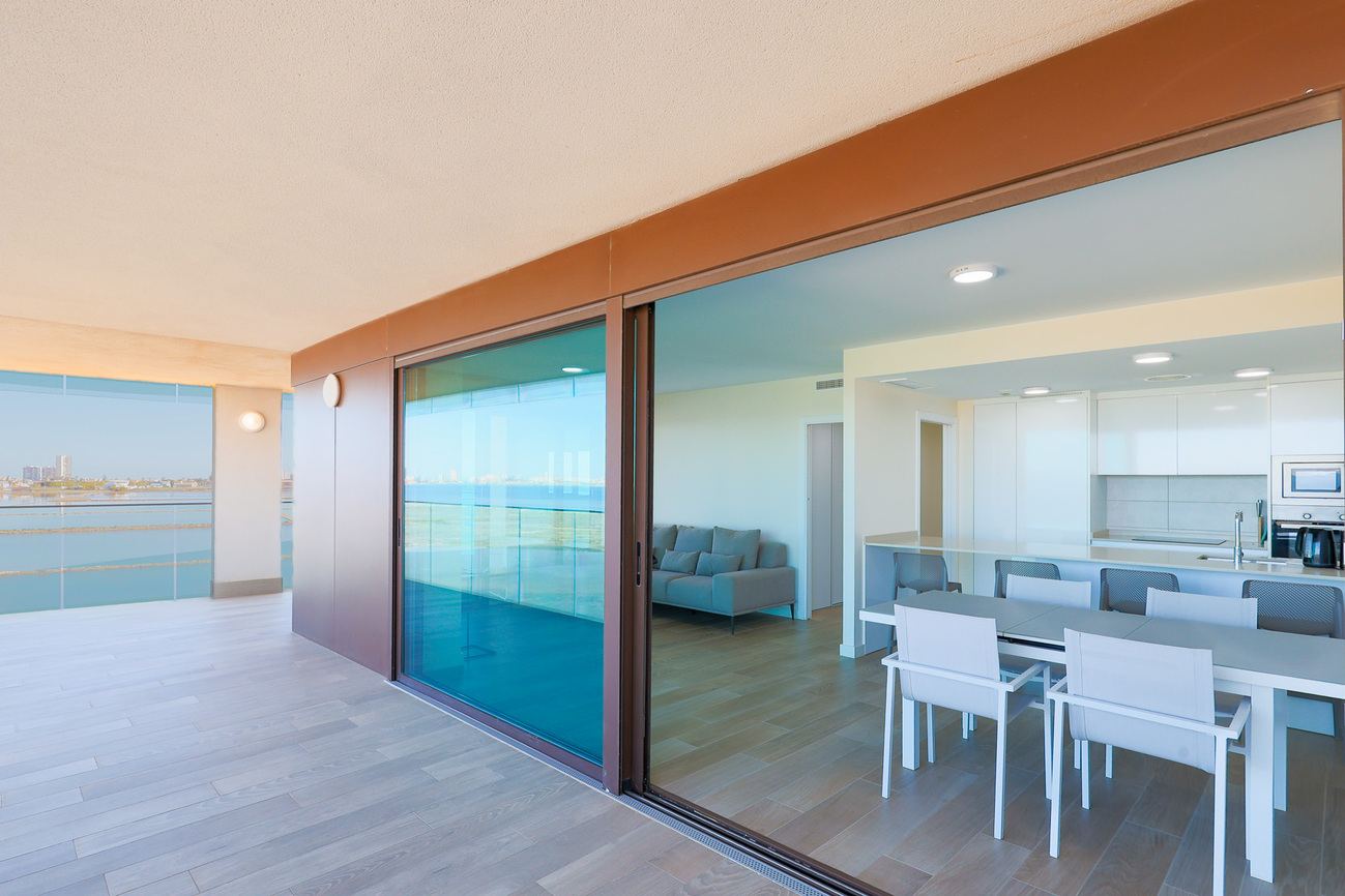 Bedroom in apartment for sale in Cartagena