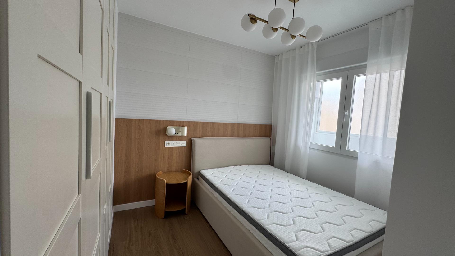Bedroom in penthouse for sale in Torrevieja