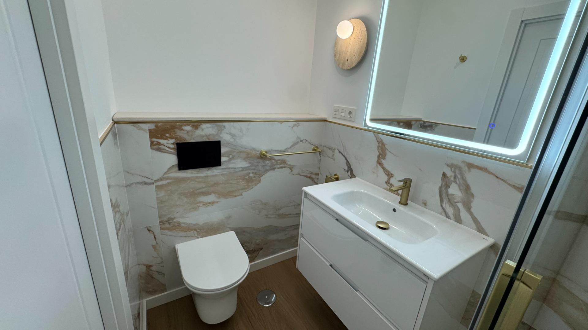 Bedroom in penthouse for sale in Torrevieja