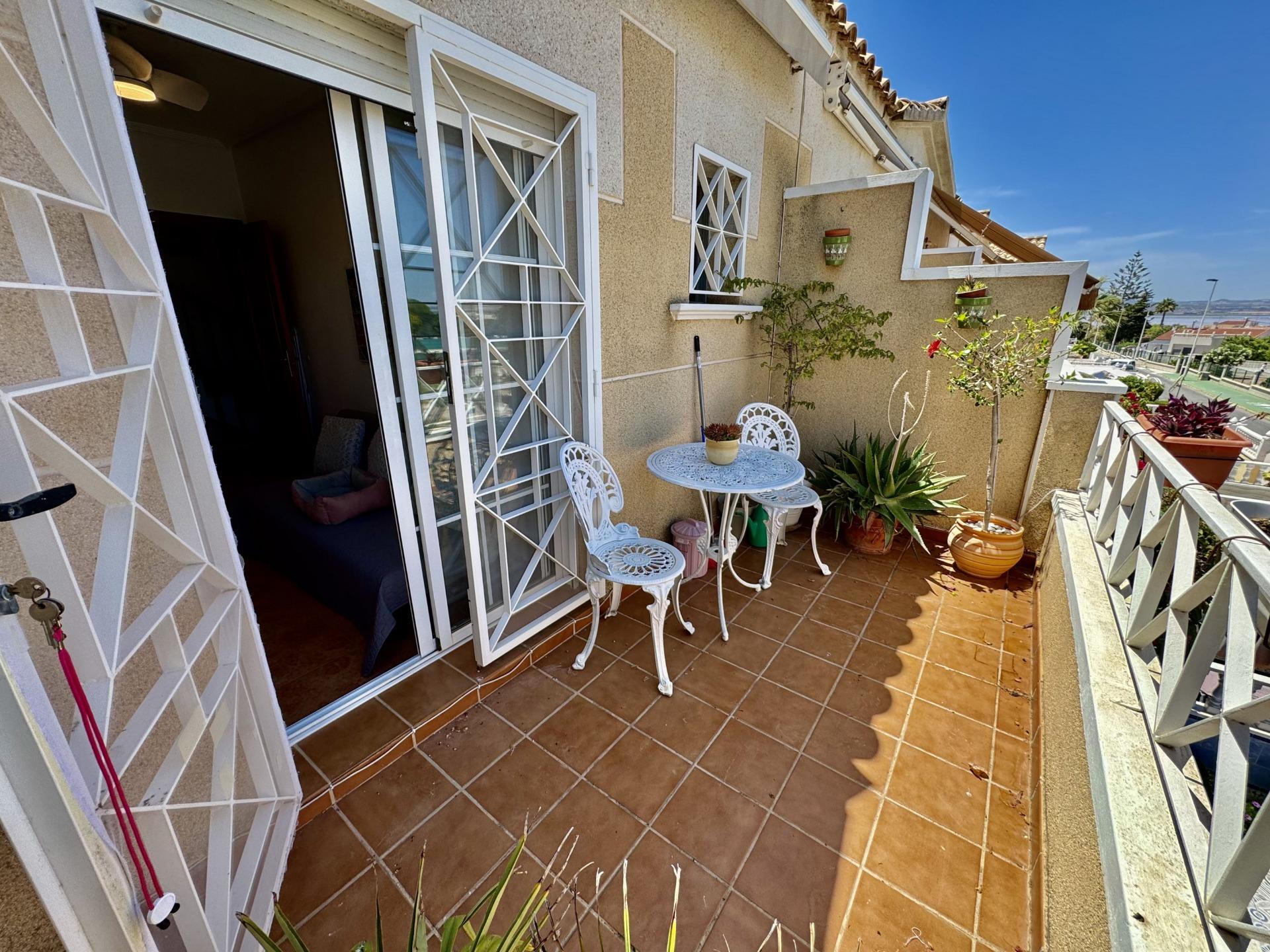 Garden in terraced for sale in Torrevieja