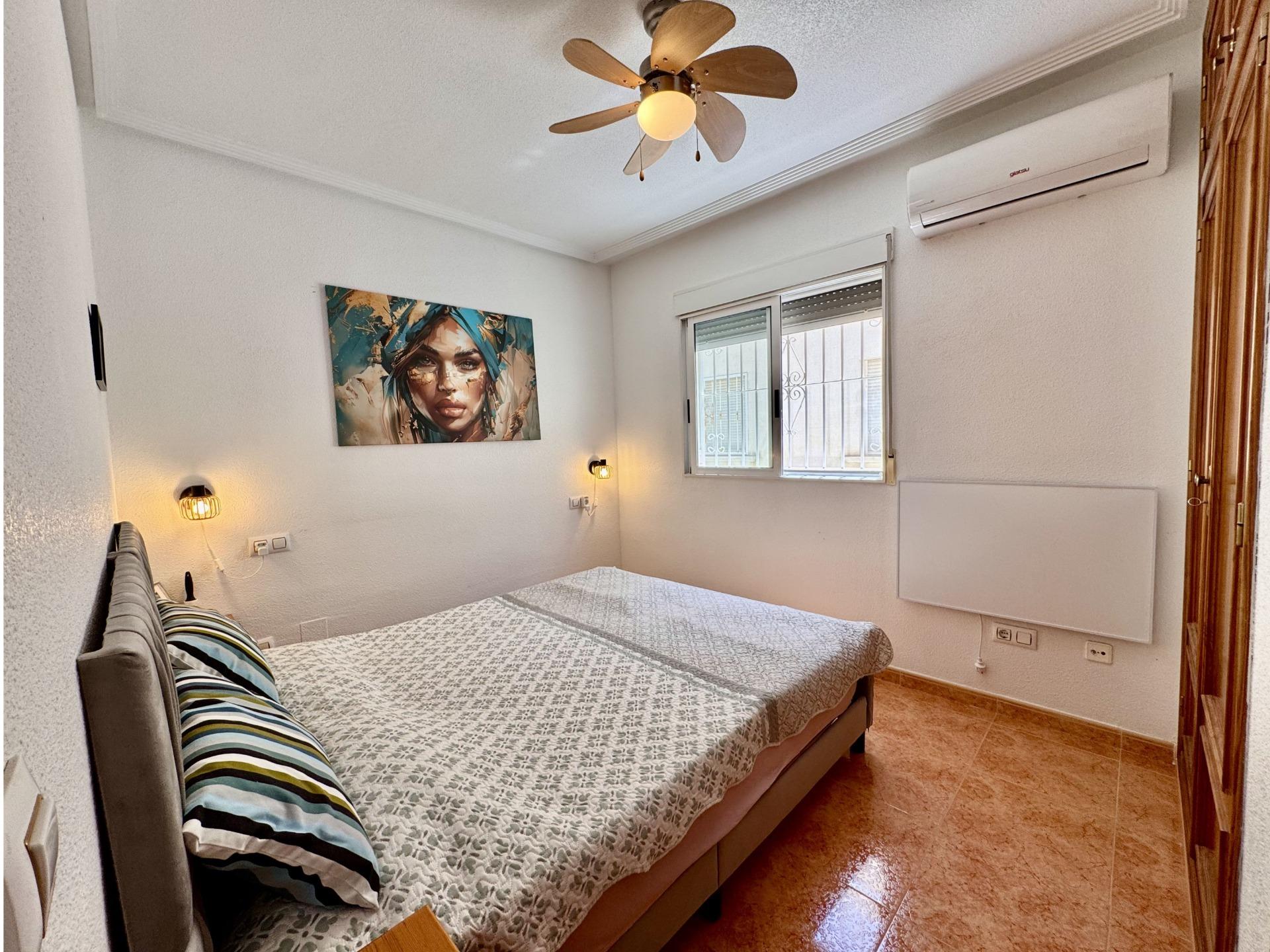 Bathroom in terraced for sale in Torrevieja