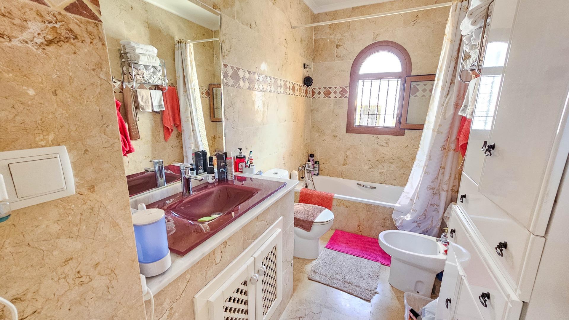 Dining area in terraced for sale in Orihuela Costa