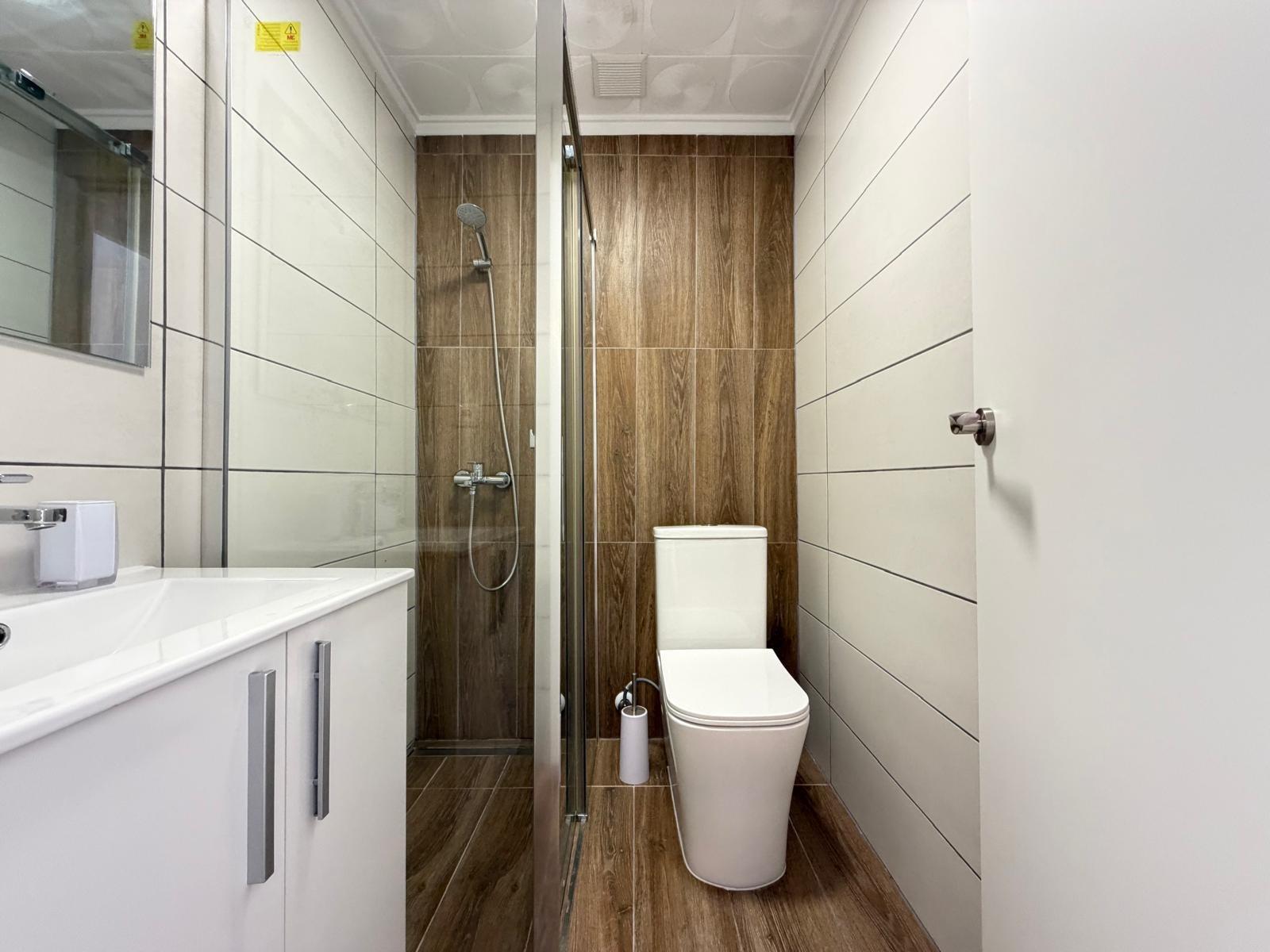 Bedroom in bungalow for sale in Torrevieja