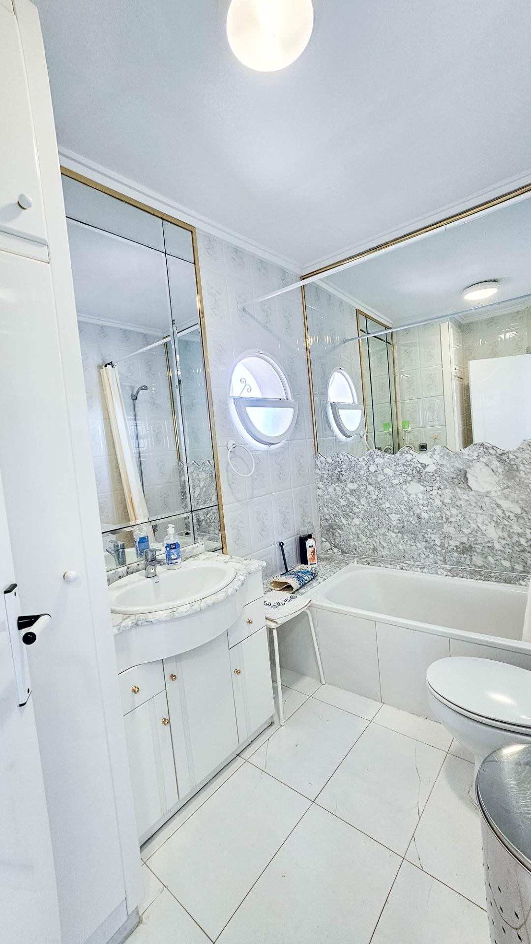 Bathroom in bungalow for sale in Orihuela Costa