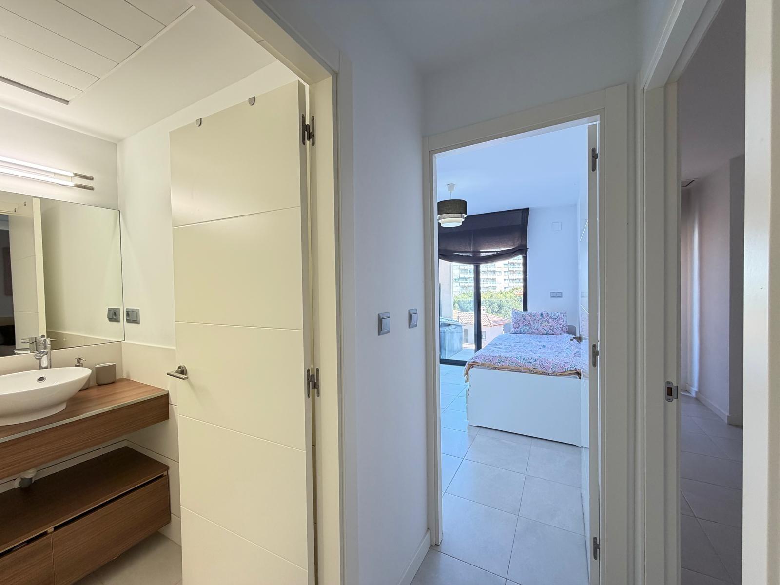 Bedroom in apartment for sale in Orihuela Costa