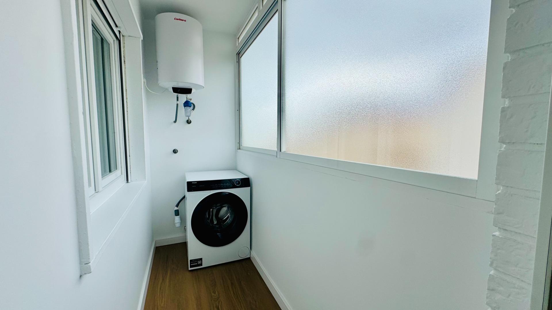 Master bedroom in penthouse for sale in Torrevieja