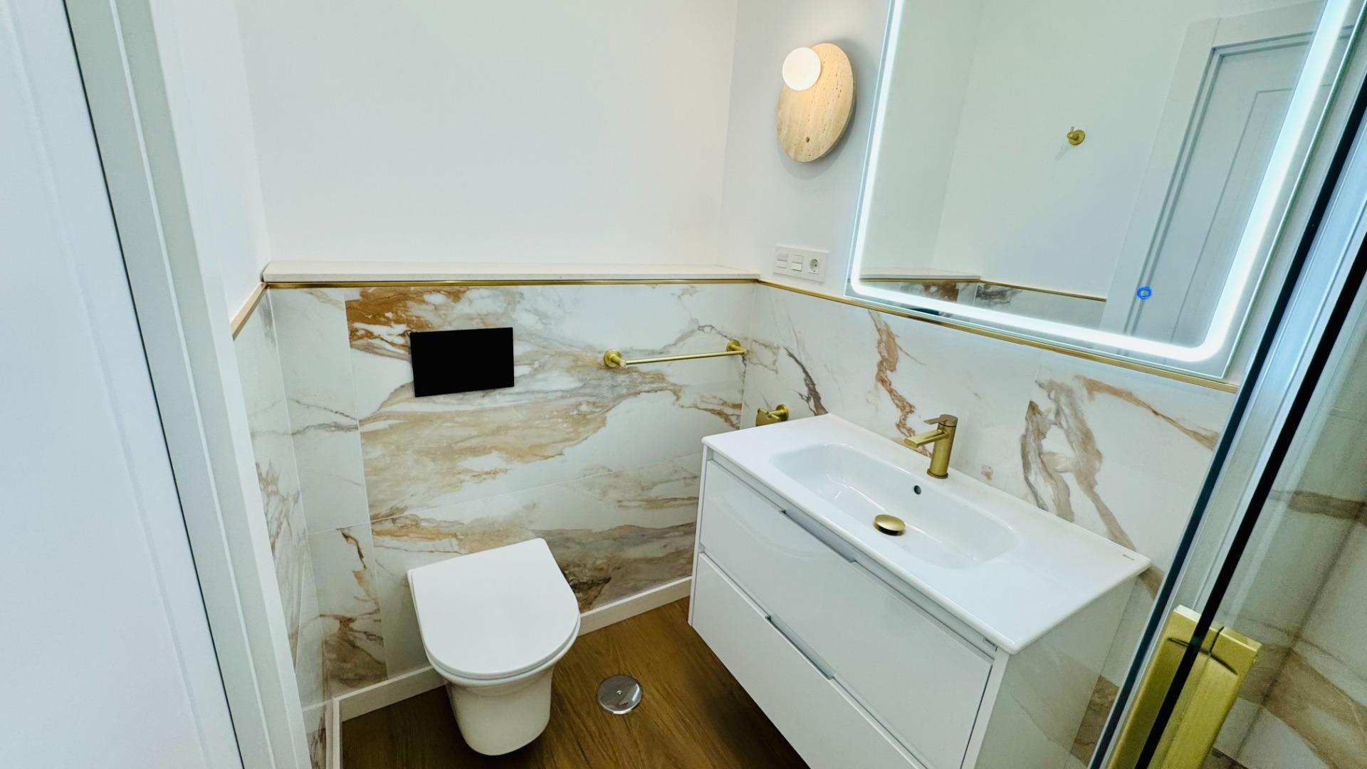 Dining area in penthouse for sale in Torrevieja