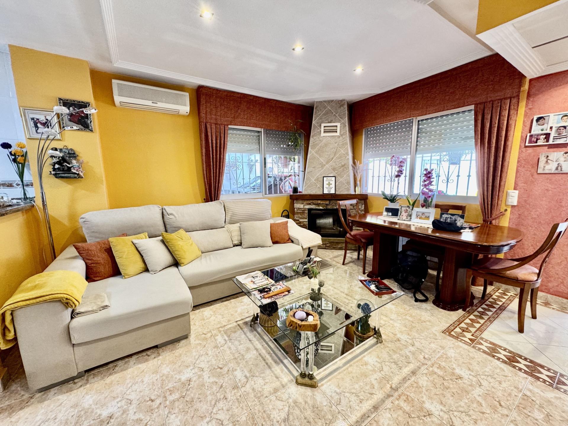 Living room in terraced for sale in Orihuela