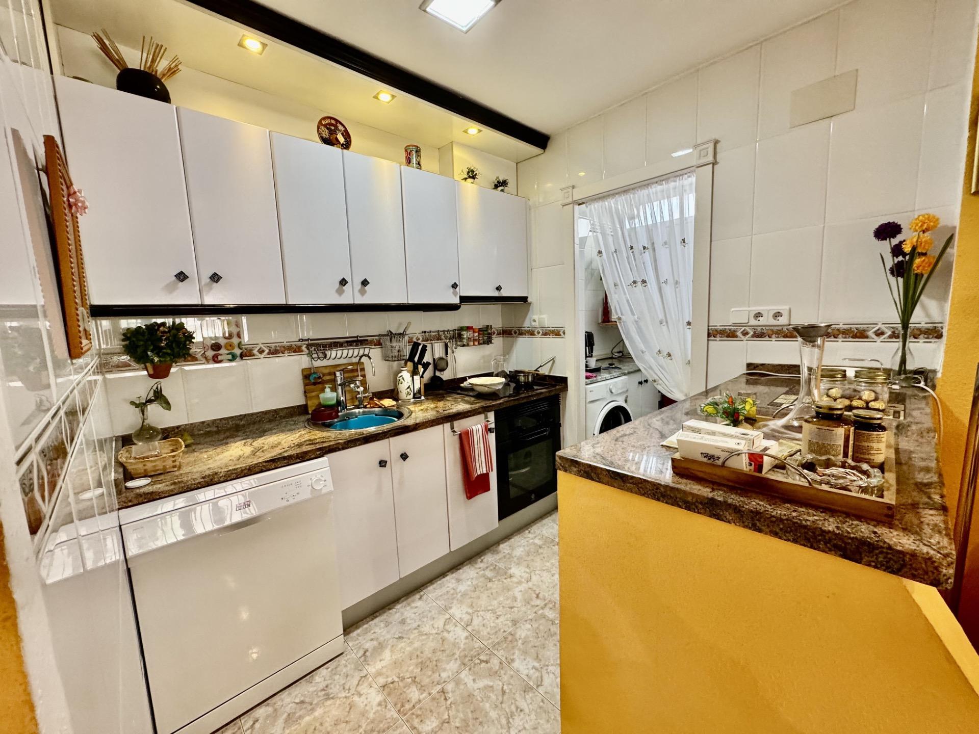 Dining area in terraced for sale in Orihuela
