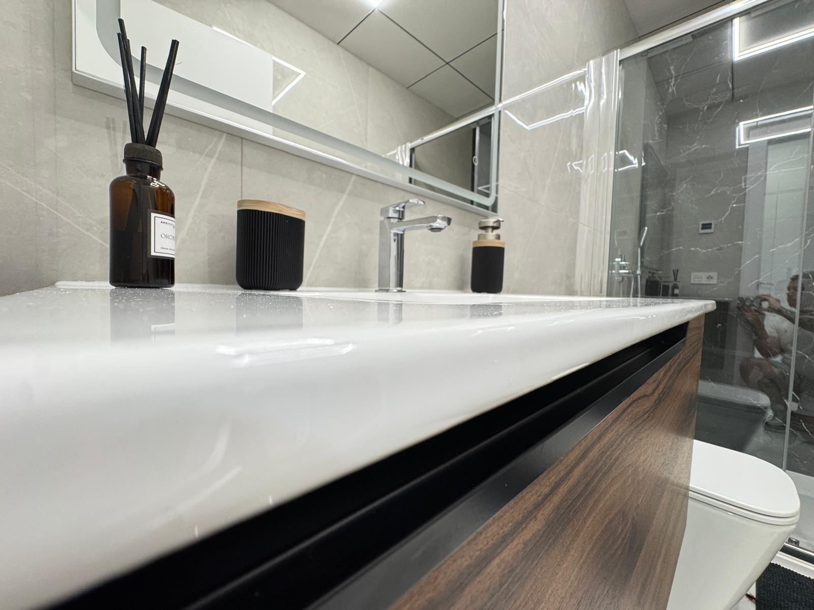 Bathroom in apartment for sale in Torrevieja