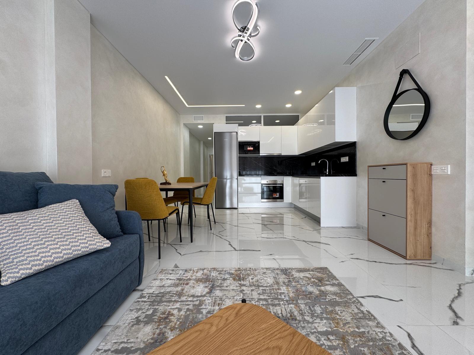 Terrace in apartment for sale in Torrevieja