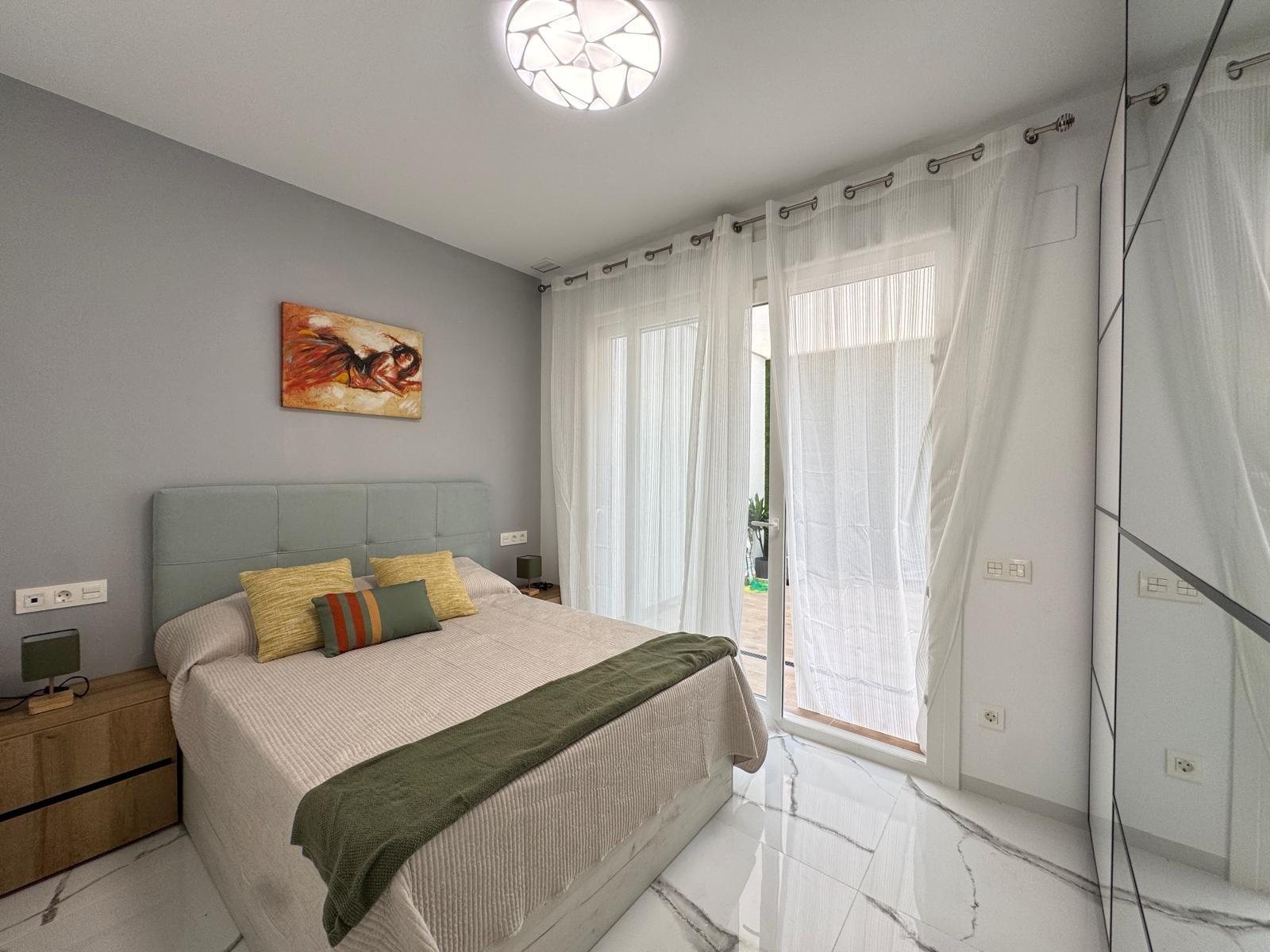 Living room in apartment for sale in Torrevieja