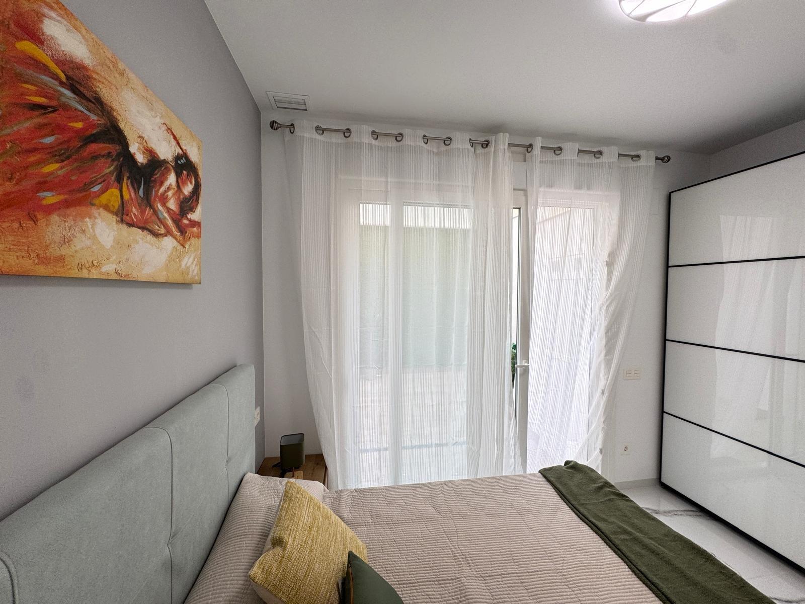 Master bedroom in apartment for sale in Torrevieja