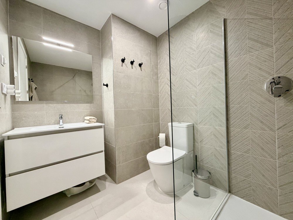 Bedroom in apartment for sale in Orihuela Costa