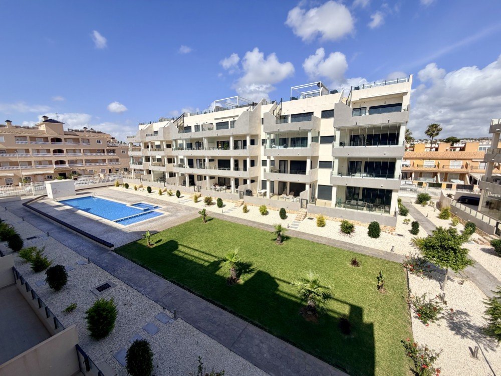 Terrace in apartment for sale in Orihuela Costa