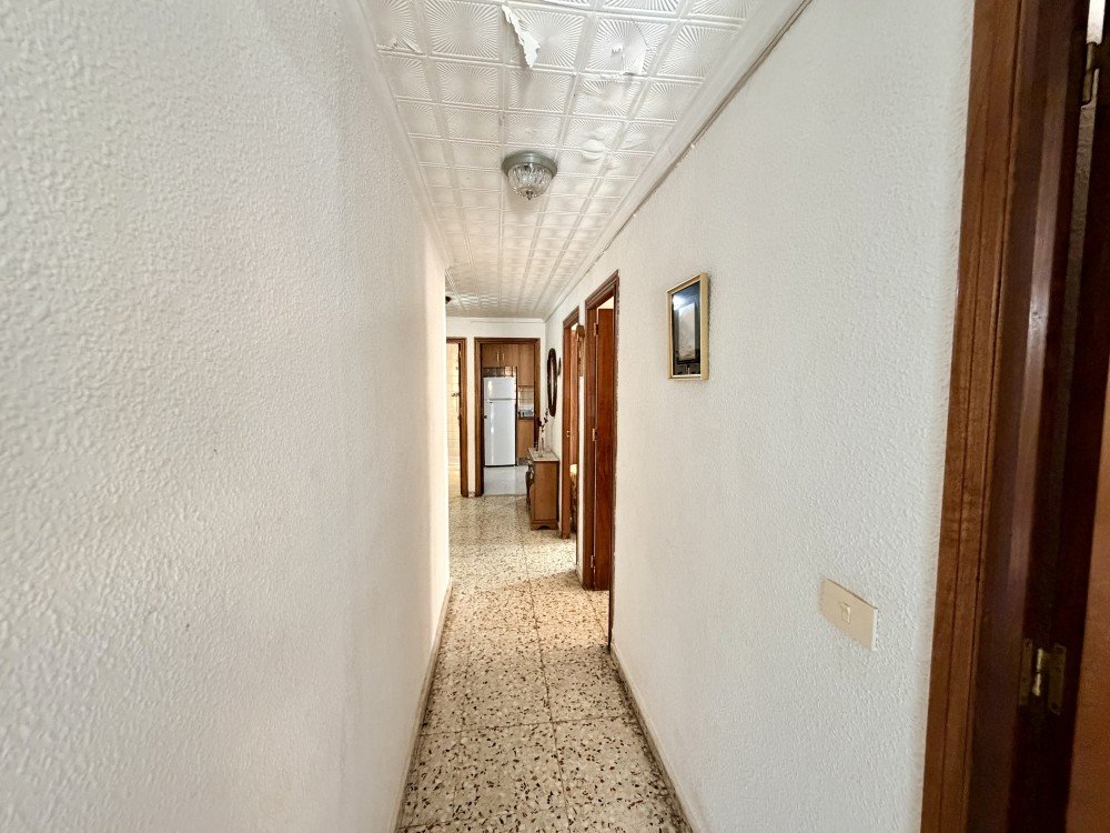 Bedroom in apartment for sale in Formentera del Segura