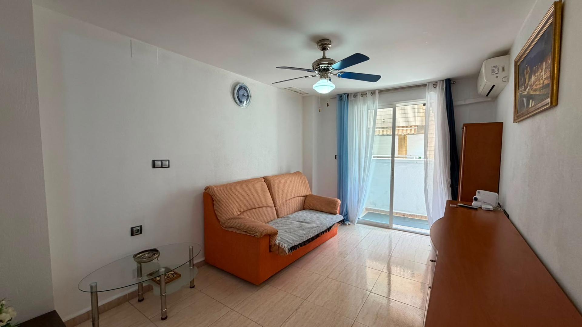 Terrace in apartment for sale in Torrevieja