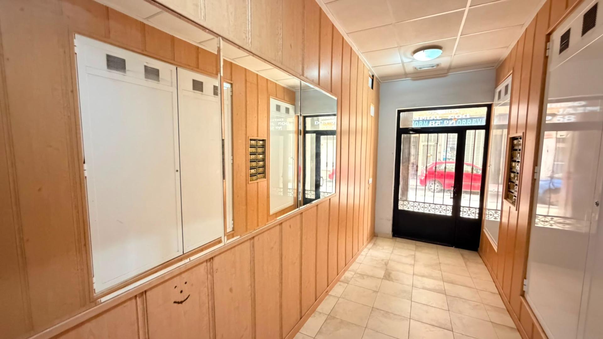 Pool area in apartment for sale in Torrevieja