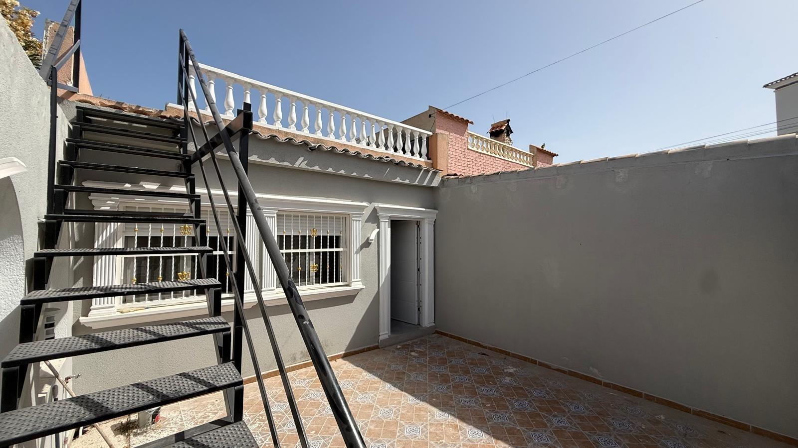 Dining area in terraced for sale in Torrevieja