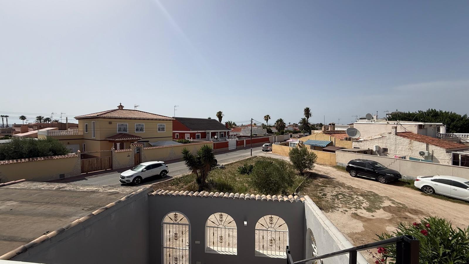 Bathroom in terraced for sale in Torrevieja