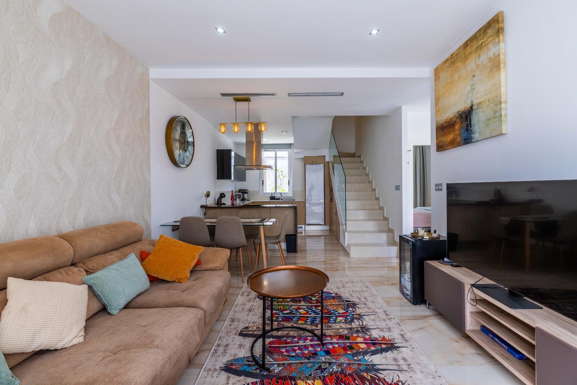Living room in villa for sale in Rojales