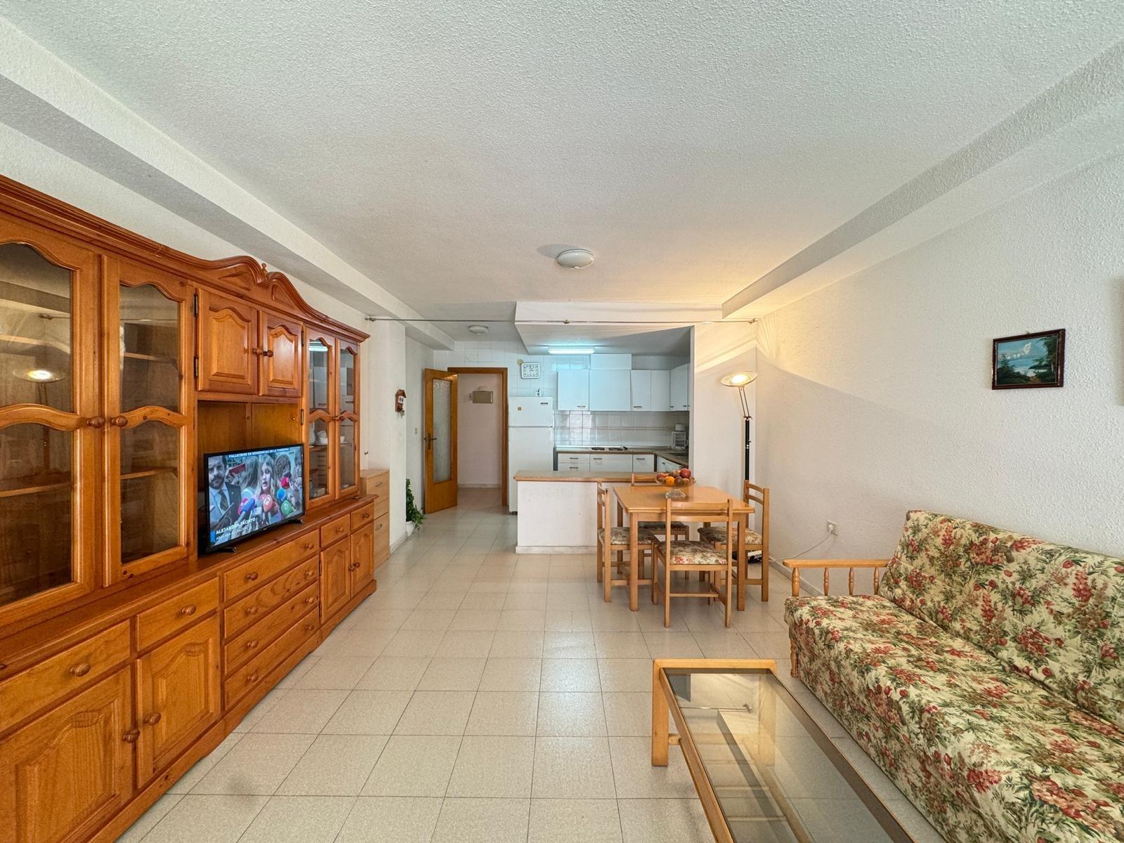 Master bedroom in apartment for sale in Torrevieja