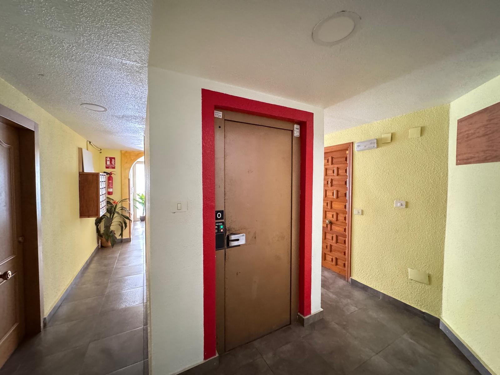 Bathroom in apartment for sale in Torrevieja