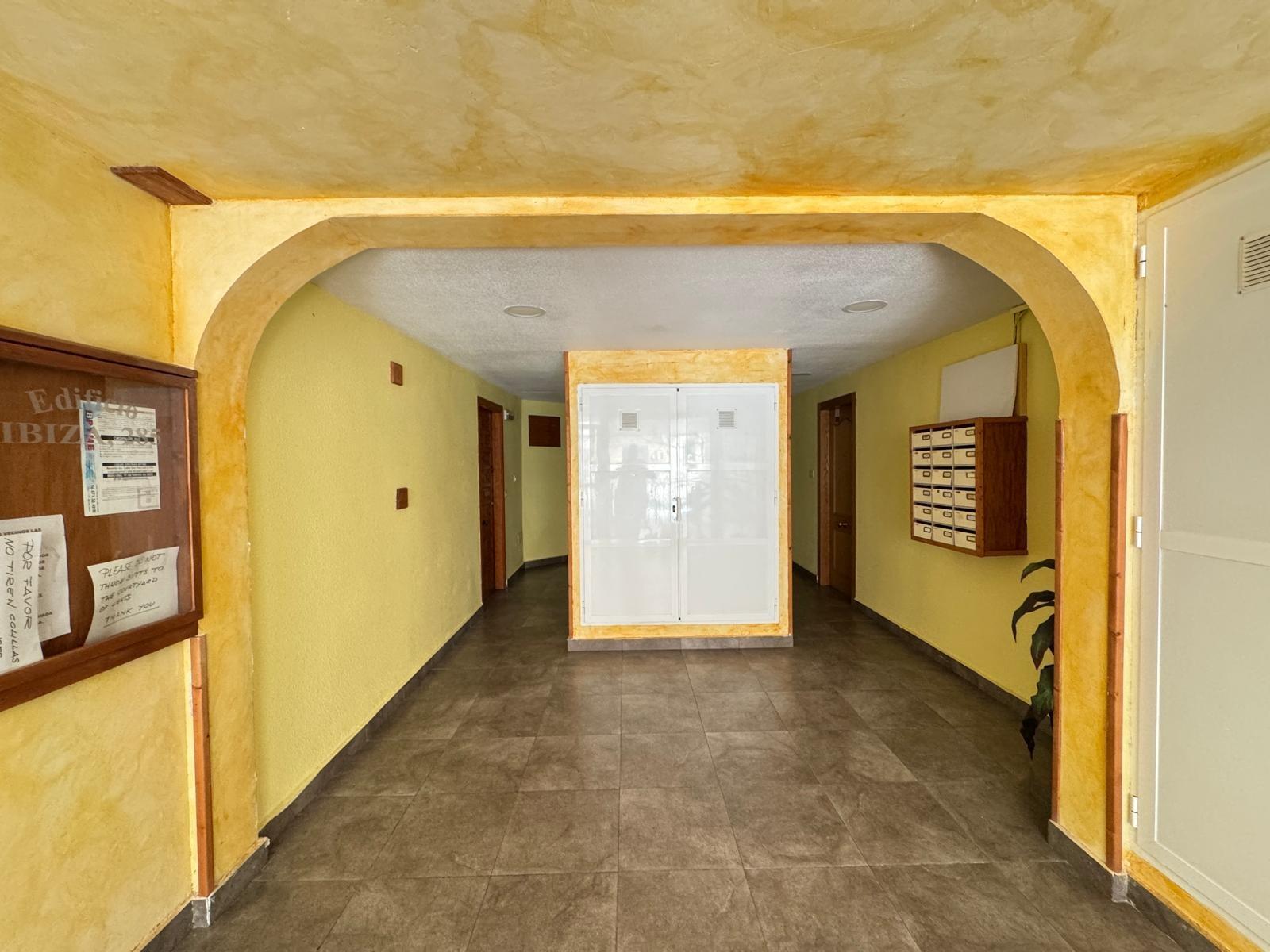 Terrace in apartment for sale in Torrevieja
