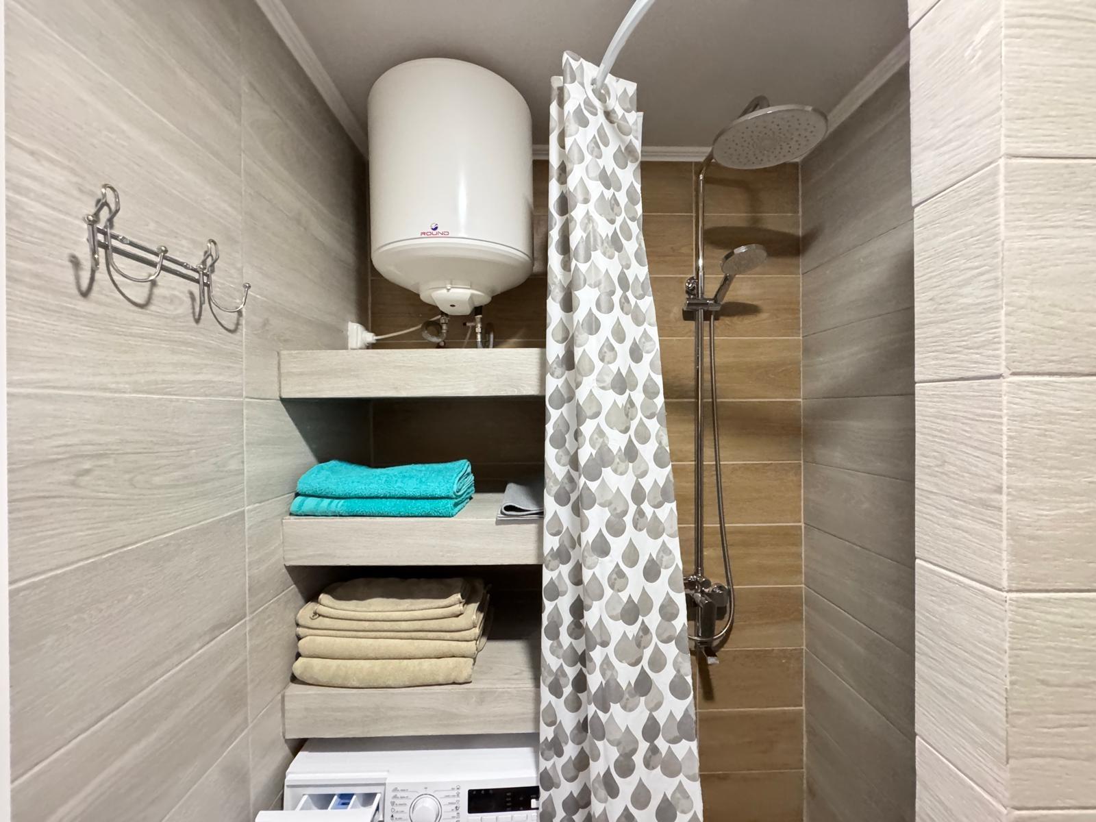 Master bedroom in apartment for sale in Torrevieja