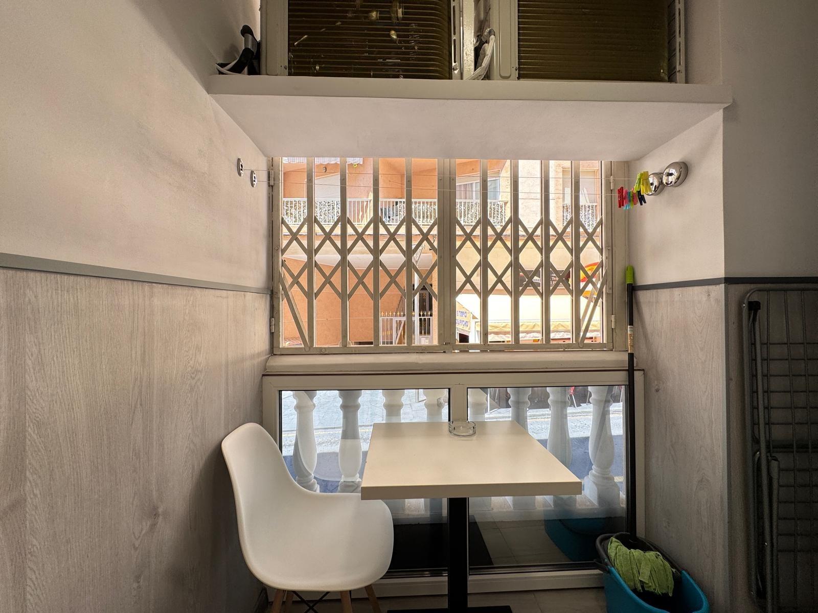 Terrace in apartment for sale in Torrevieja