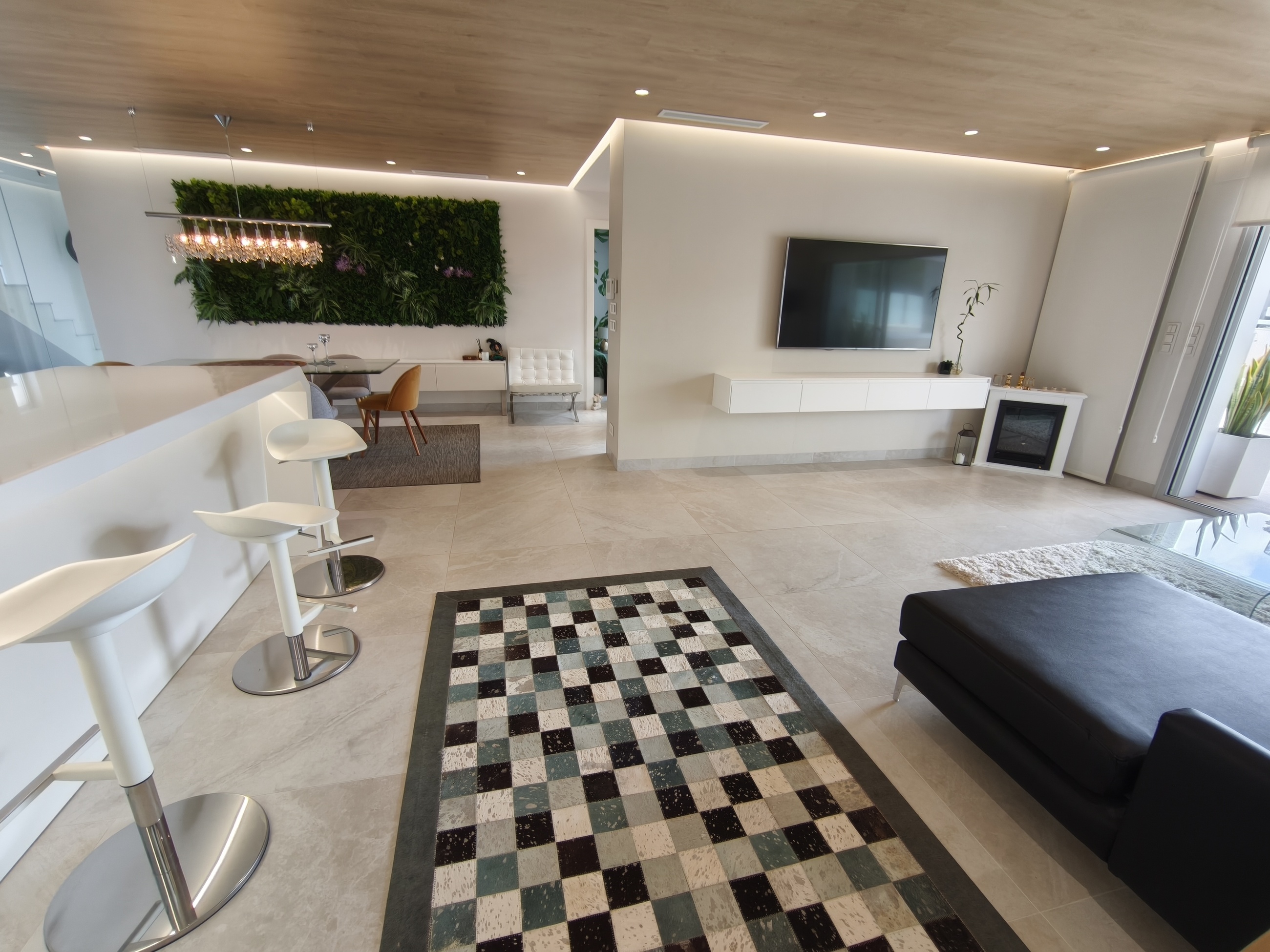Pool area in villa for sale in Orihuela Costa