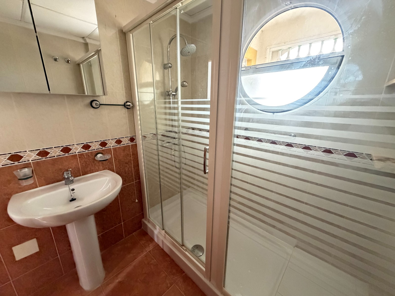 Bathroom in terraced for sale in Torremendo