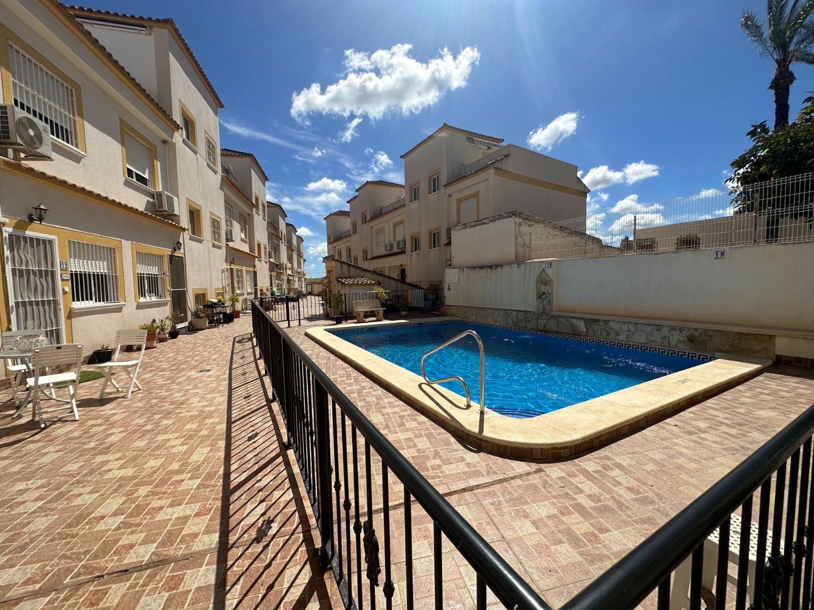 Living room in terraced for sale in Torremendo