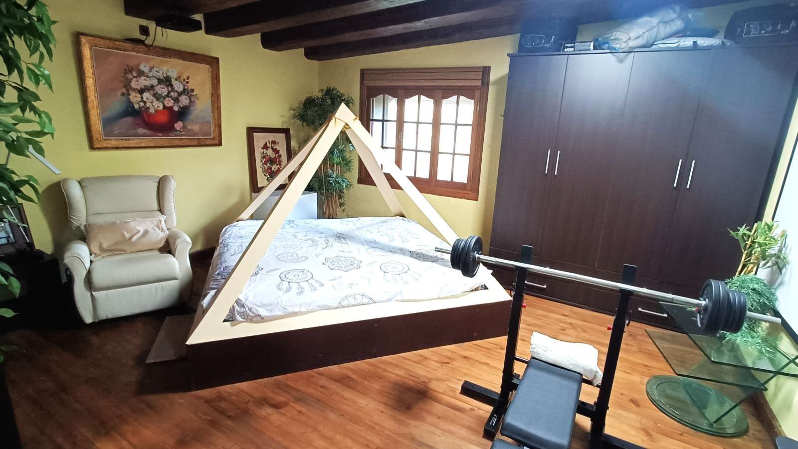 Dining area in finca for sale in Gea Y Truyols