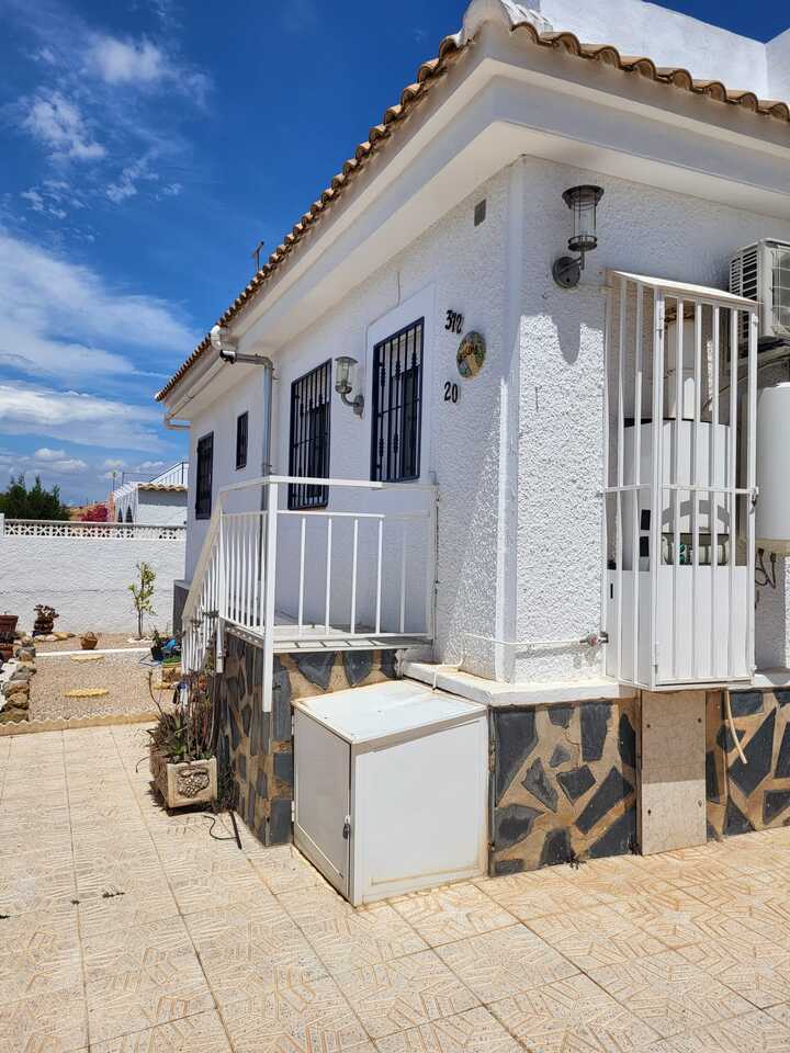 Terrace in villa for sale in Mazarron