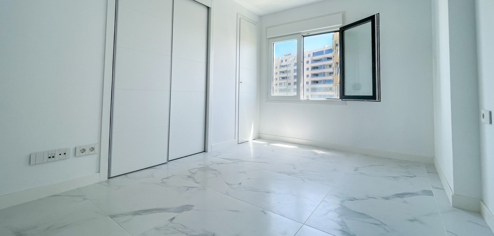 Master bedroom in apartment for sale in Orihuela Costa